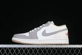 Picture of Air Jordan 1 LOW _SKUfw20757865375810335fw